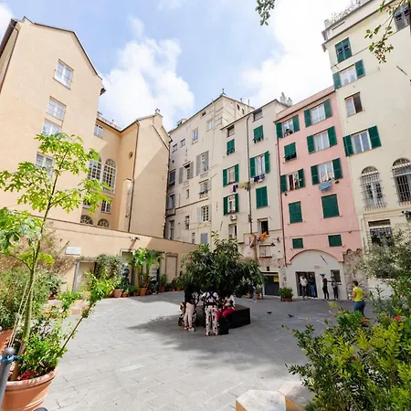 Castelli'S Apartments Campo 9 Genua Exterior foto